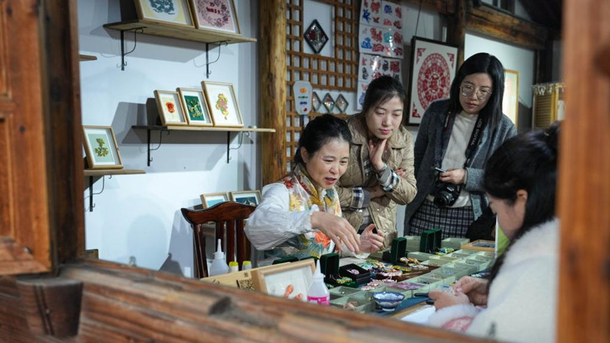 寧波鄞州：非遺技藝點亮美麗鄉村