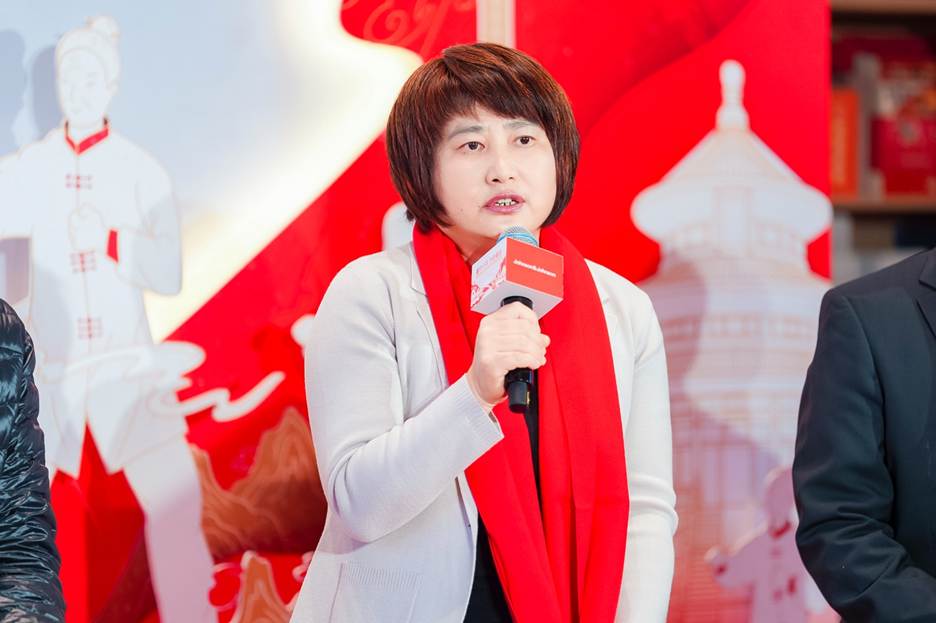 人穿著戲服AI 生成的內容可能不正確。