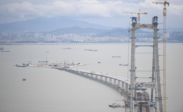 雙聯通 共發展 向未來——粵港澳大灣區建設邁出堅實步伐