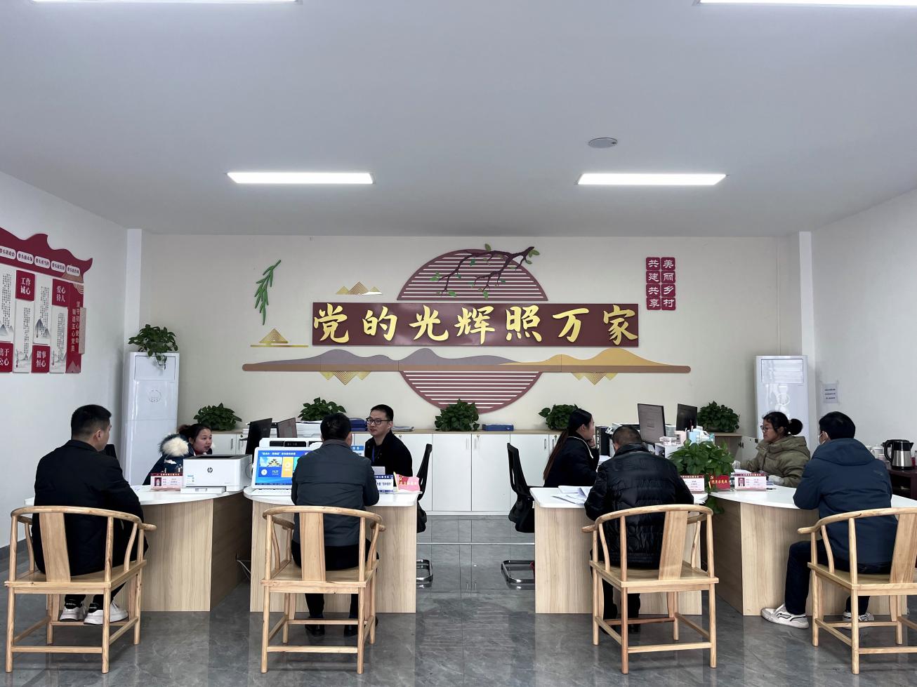 “甜成辦·隆暢通”平臺融合賦能，疏通基層政務服務“神經末梢”