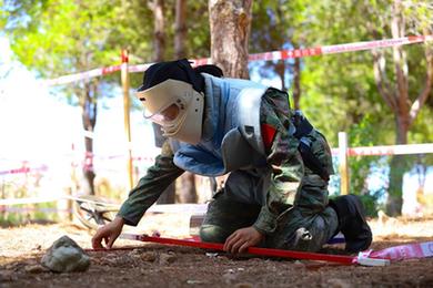 中國第21批赴黎維和官兵通過聯合國掃雷、排爆資質認證