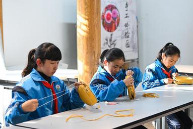 青海湟源：傳統文化進校園