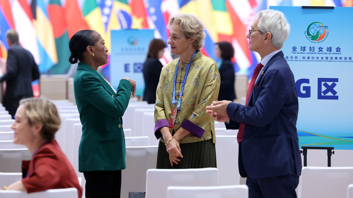 全球婦女峰會丨交流