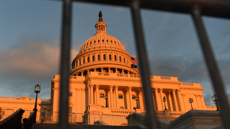 美國政府這個頑疾，為啥難破？